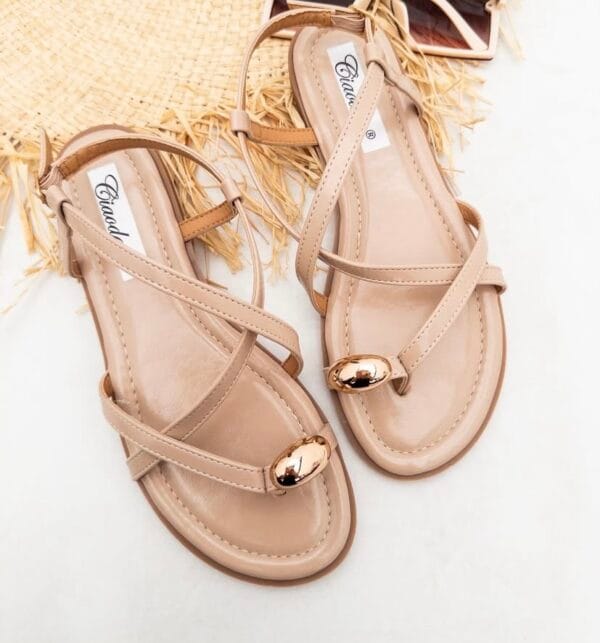 SANDALIA DEDO BEIGE