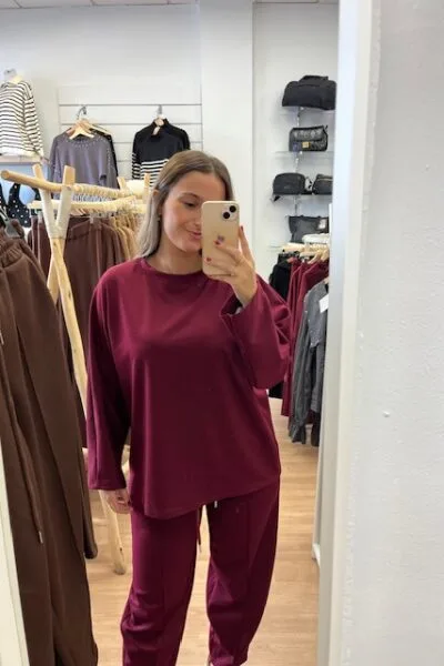 CONJUNTO ZARA BURDEOS