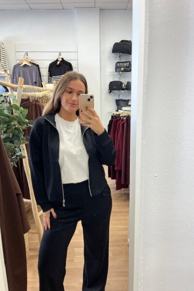 CONJUNTO DEPORTIVO VEGA NEGRO