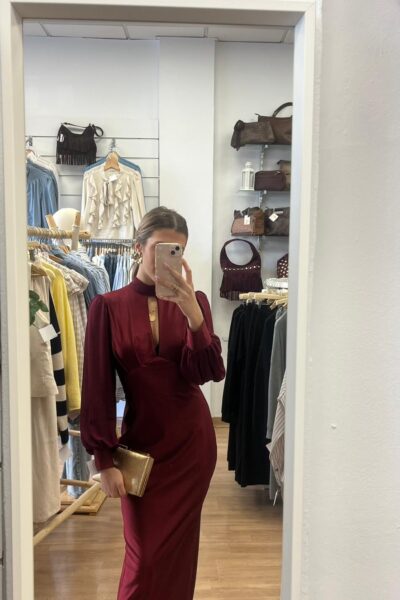 VESTIDO SOFIA BURDEOS