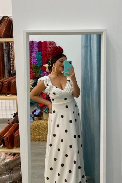 BATA BULERIA BLANCA CON LUNAR MARRÓN