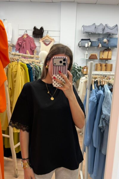 CAMISETA LENCERA NEGRA