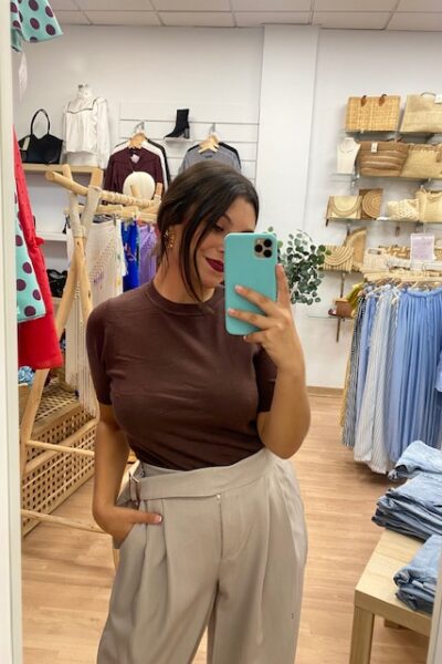 CAMISETA PUNTO CROP MARRON